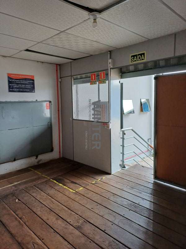 PAVILHÃO no bairro JARDIM ITU em PORTO ALEGRE