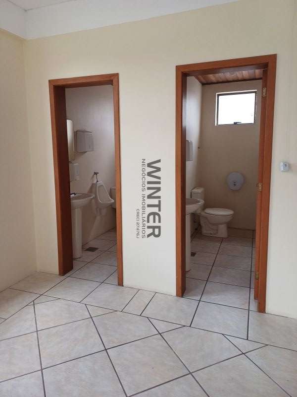 PAVILHÃO no bairro JARDIM ITU em PORTO ALEGRE