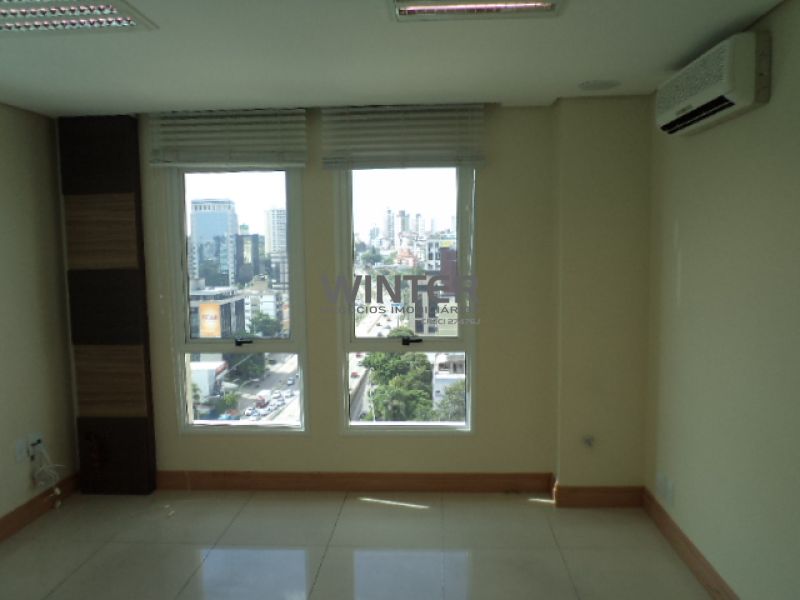 SALA COMERCIAL no bairro AUXILIADORA em PORTO ALEGRE