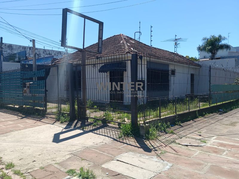 CASA 2 quartos  no bairro SANTA MARIA GORETTI em PORTO ALEGRE
