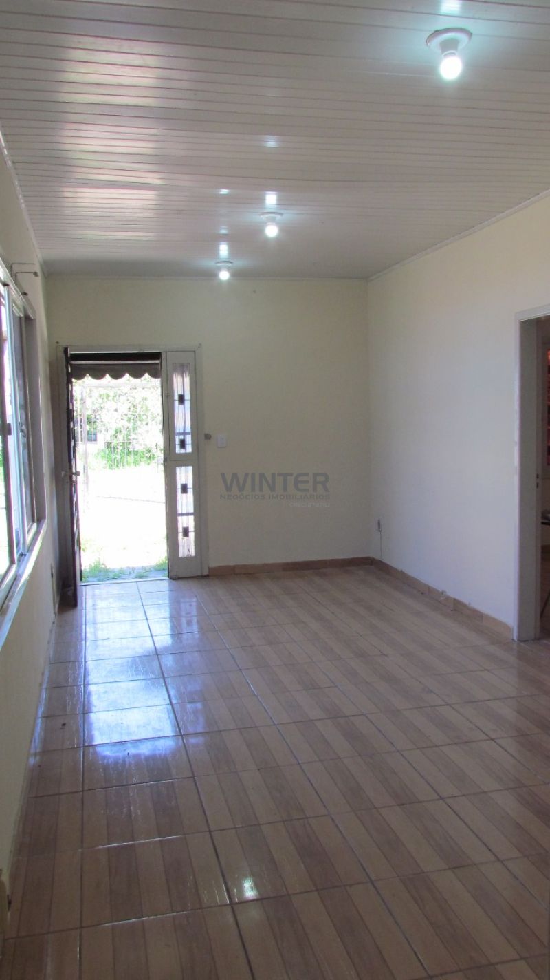 CASA 2 quartos  no bairro SANTA MARIA GORETTI em PORTO ALEGRE