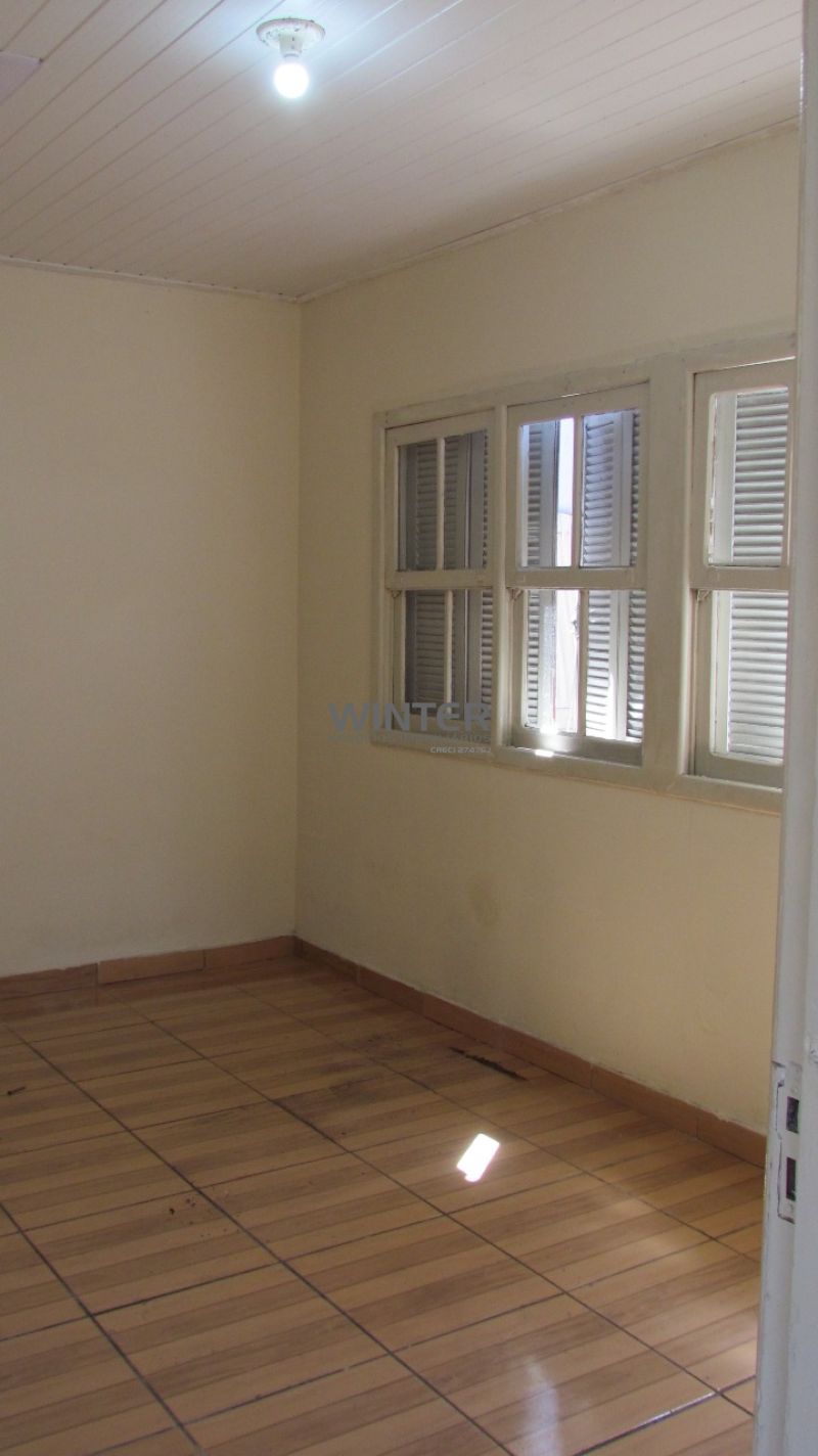 CASA 2 quartos  no bairro SANTA MARIA GORETTI em PORTO ALEGRE