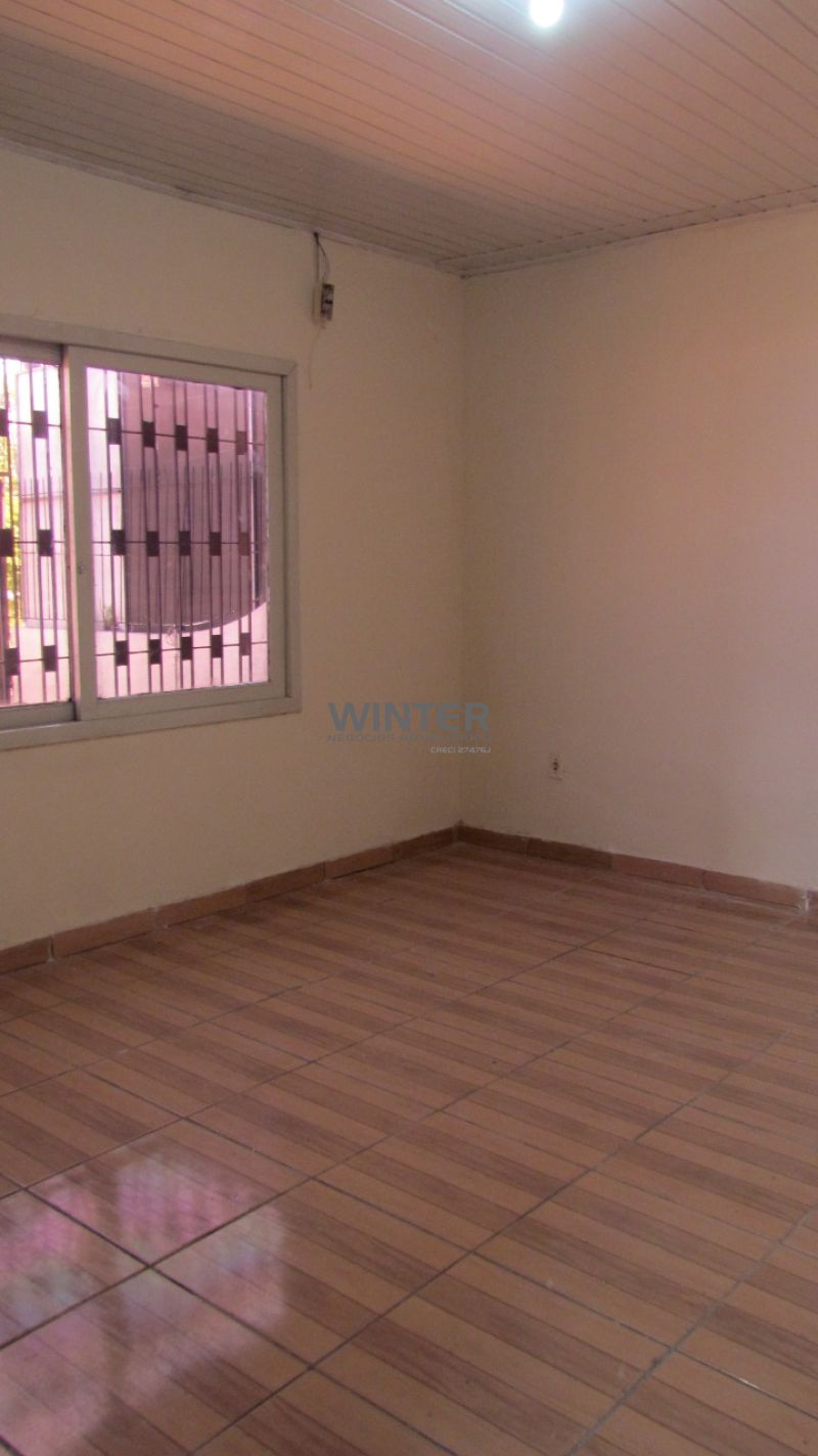 CASA 2 quartos  no bairro SANTA MARIA GORETTI em PORTO ALEGRE