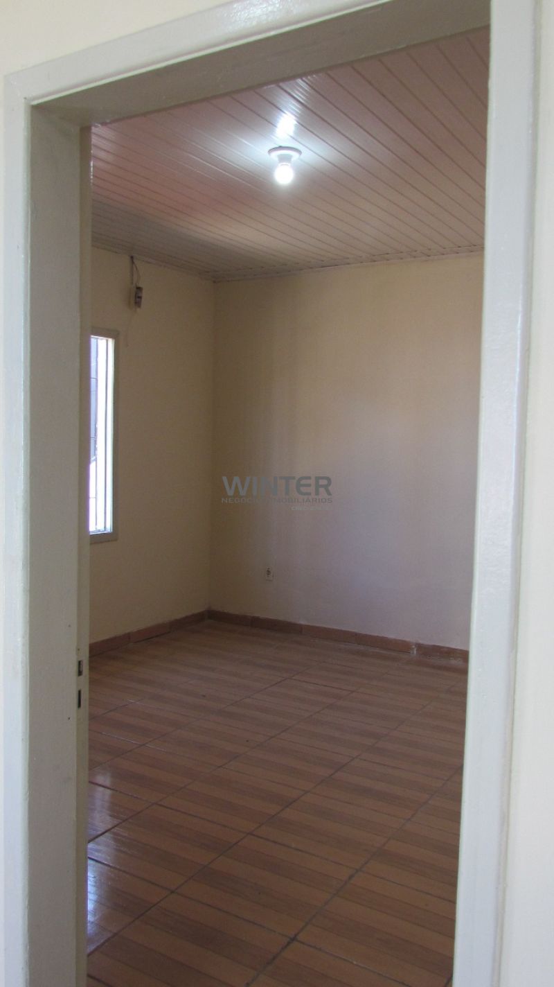 CASA 2 quartos  no bairro SANTA MARIA GORETTI em PORTO ALEGRE