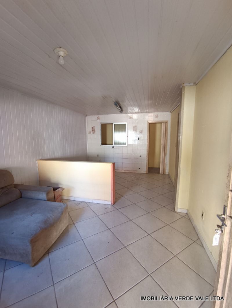 Casa 2D  no bairro RUBEM BERTA em PORTO ALEGRE