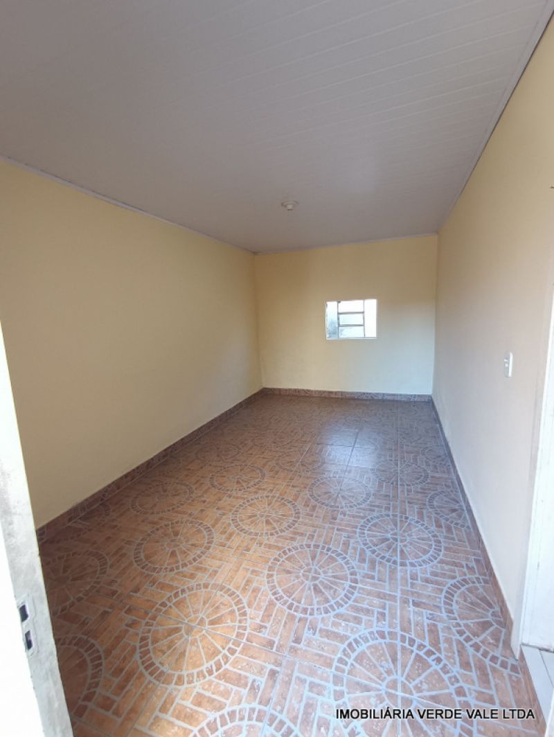 Casa 3D  no bairro RUBEM BERTA em PORTO ALEGRE