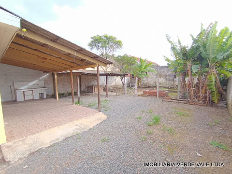 Casa 2D  no bairro SUMARE em ALVORADA