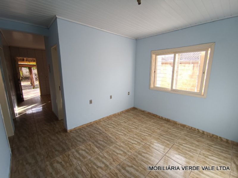 Casa 2D  no bairro SUMARE em ALVORADA