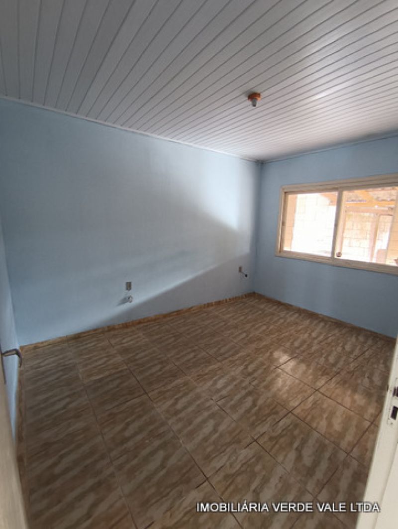 Casa 2D  no bairro SUMARE em ALVORADA