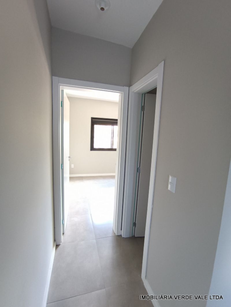 Apto 1D  no bairro JARDIM ALGARVE em ALVORADA