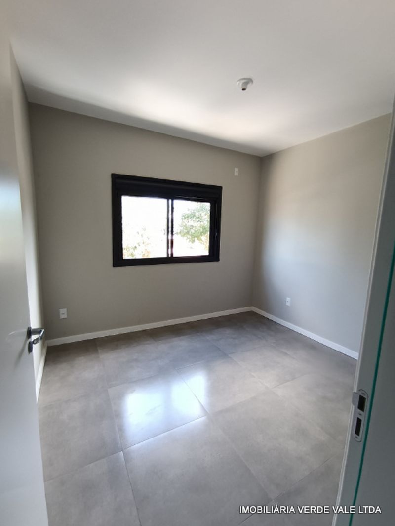 Apto 1D  no bairro JARDIM ALGARVE em ALVORADA