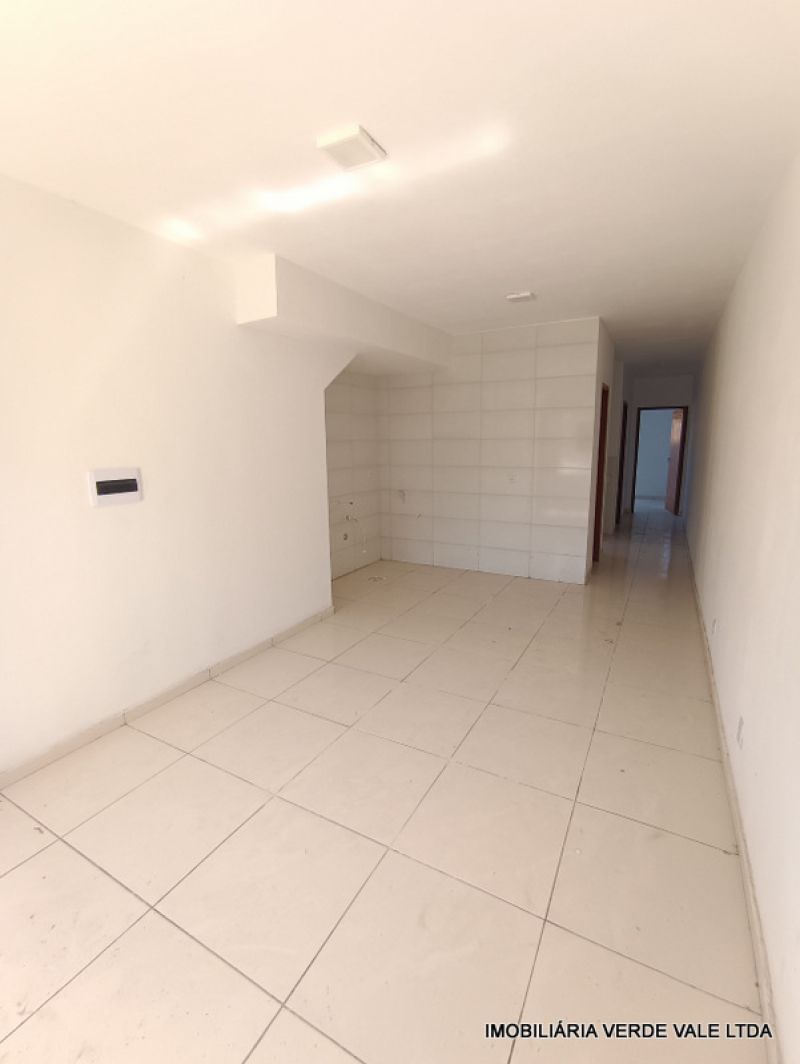 Apto 2D  no bairro MARIA REGINA em ALVORADA