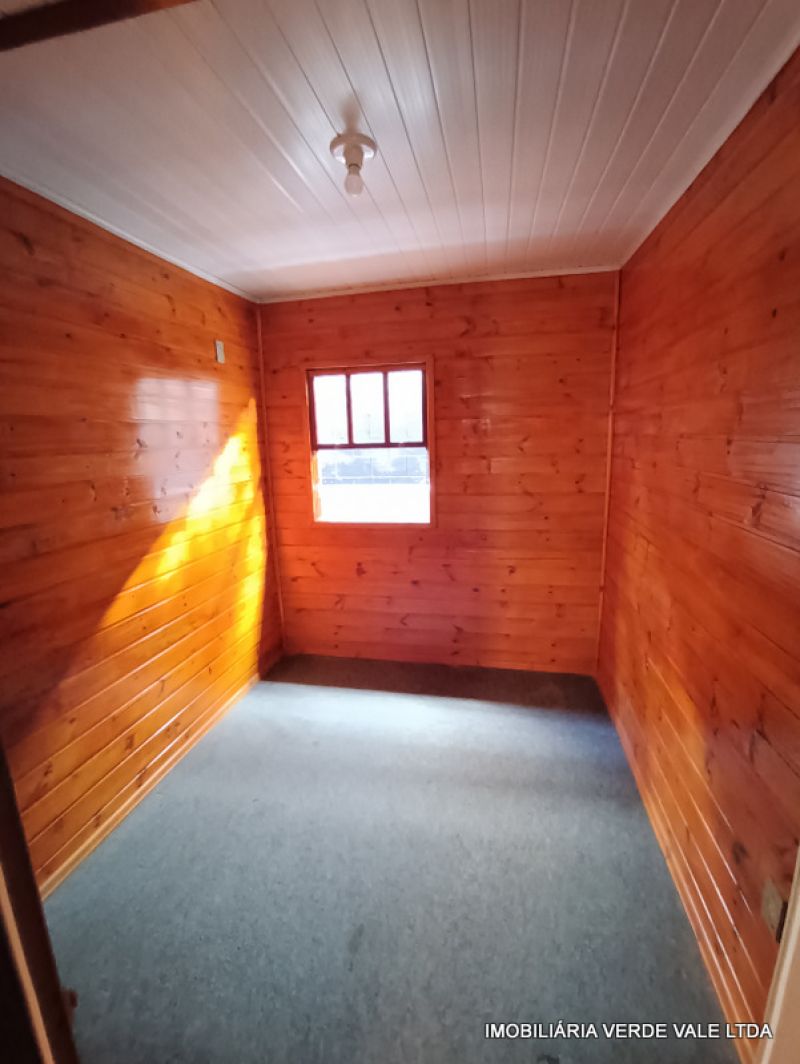 Casa 3D  no bairro JARDIM ALGARVE em ALVORADA