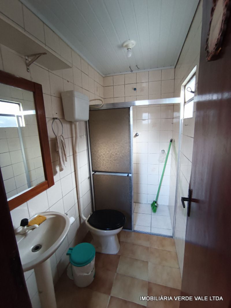 Casa 3D  no bairro JARDIM ALGARVE em ALVORADA