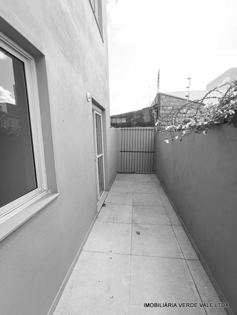 Apto 2D  no bairro JARDIM ALGARVE em ALVORADA