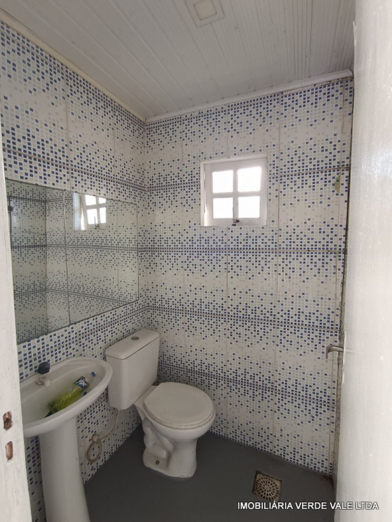 Casa 2D  no bairro JARDIM ALGARVE em ALVORADA