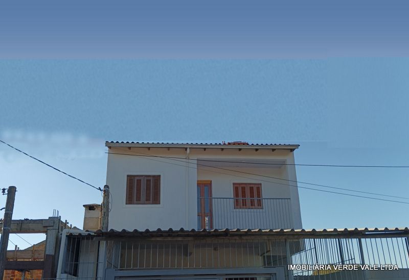 APTO 2D  no bairro JARDIM ALGARVE em ALVORADA