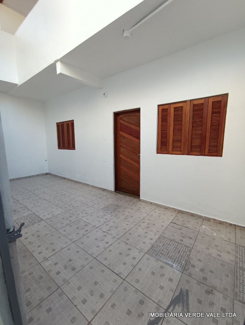 APTO 2D  no bairro JARDIM ALGARVE em ALVORADA