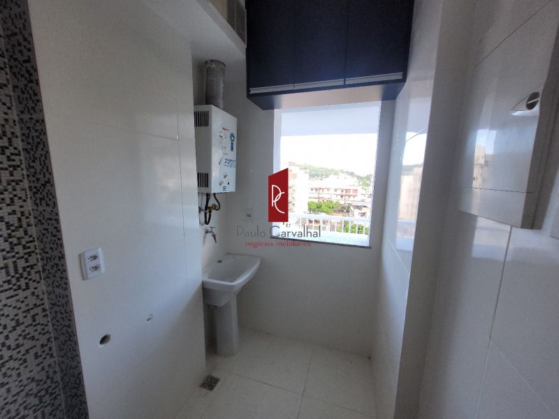 Apartamento no bairro VICENTE DE CARVALHO
