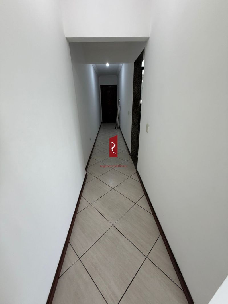 Aluga-se Apartamento em Vaz Lobo + Vaga