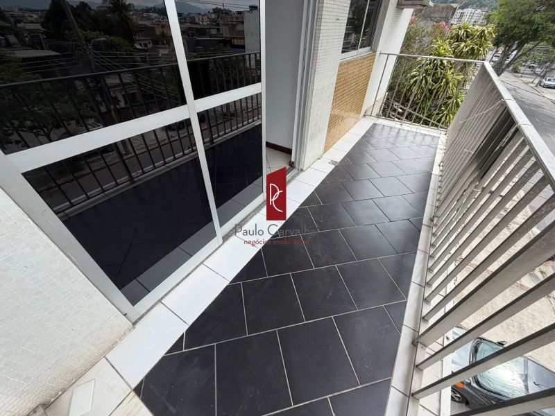 Aluga-se Apartamento em Vaz Lobo + Vaga