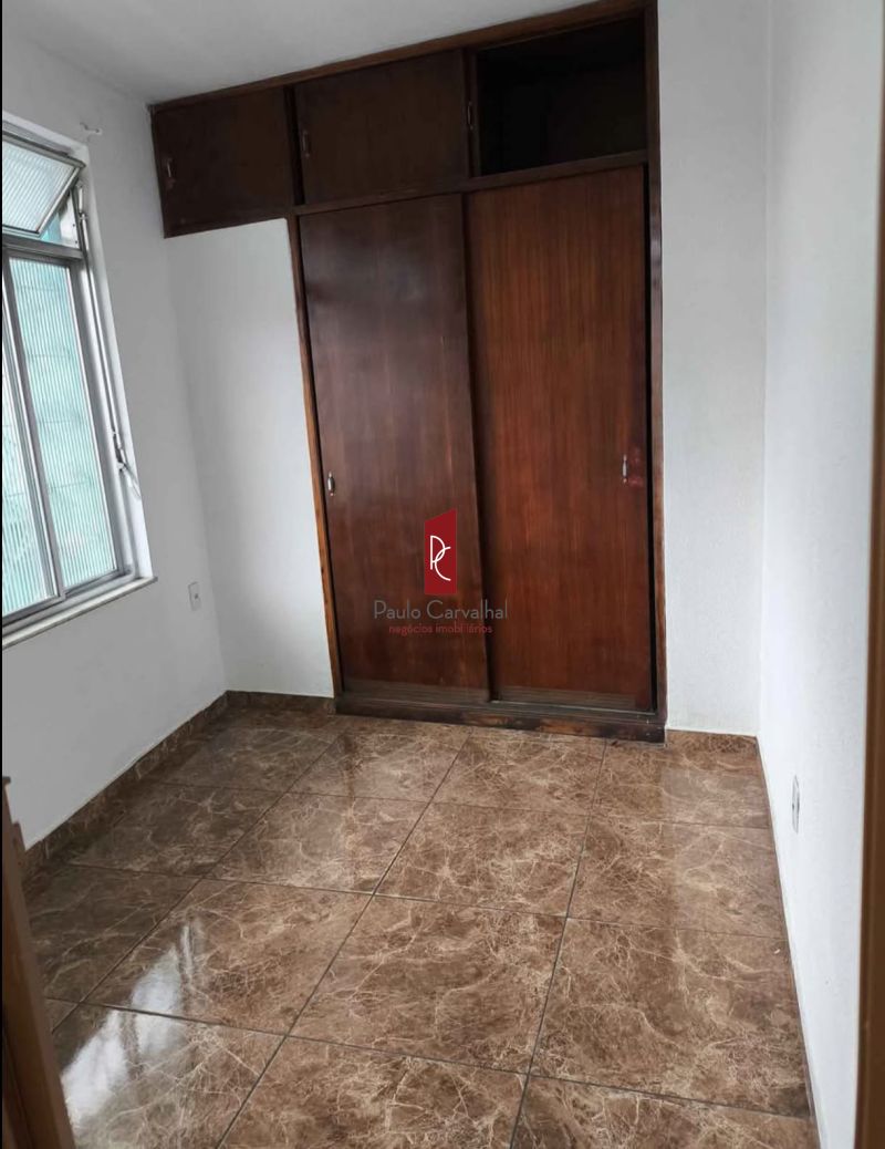 ALUGO excelente apartamento de 1Qto + 30m2 - Brás de Pina