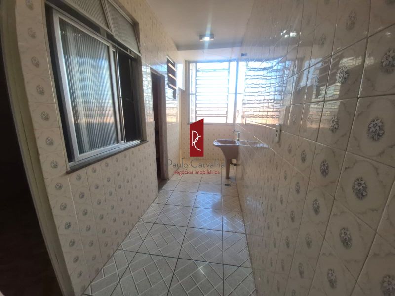 Alugo Excelente Apartamento 2Qtos + 44m2 -  Vila da Penha
