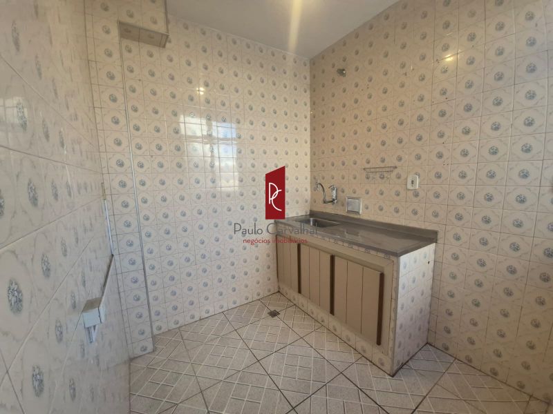 Alugo Excelente Apartamento 2Qtos + 44m2 -  Vila da Penha