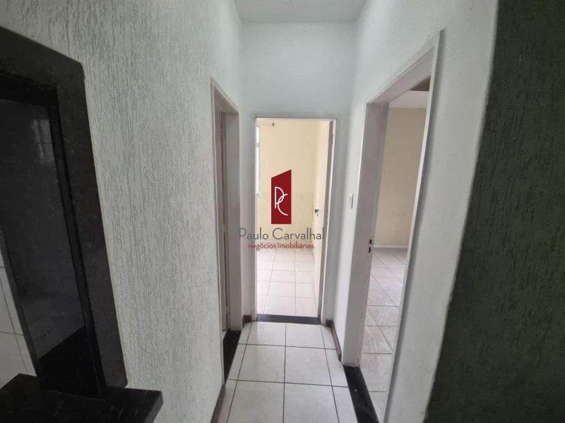 MARAVILHOSO APARTAMENTO ALUGANDO 2Qtos, área externa, Vaga, 65m2 - Pechincha