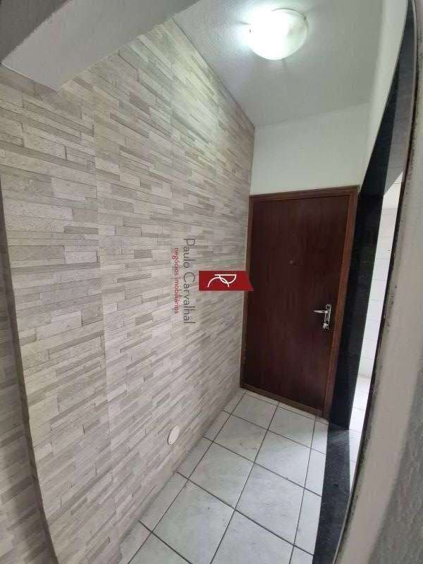 MARAVILHOSO APARTAMENTO ALUGANDO 2Qtos, área externa, Vaga, 65m2 - Pechincha