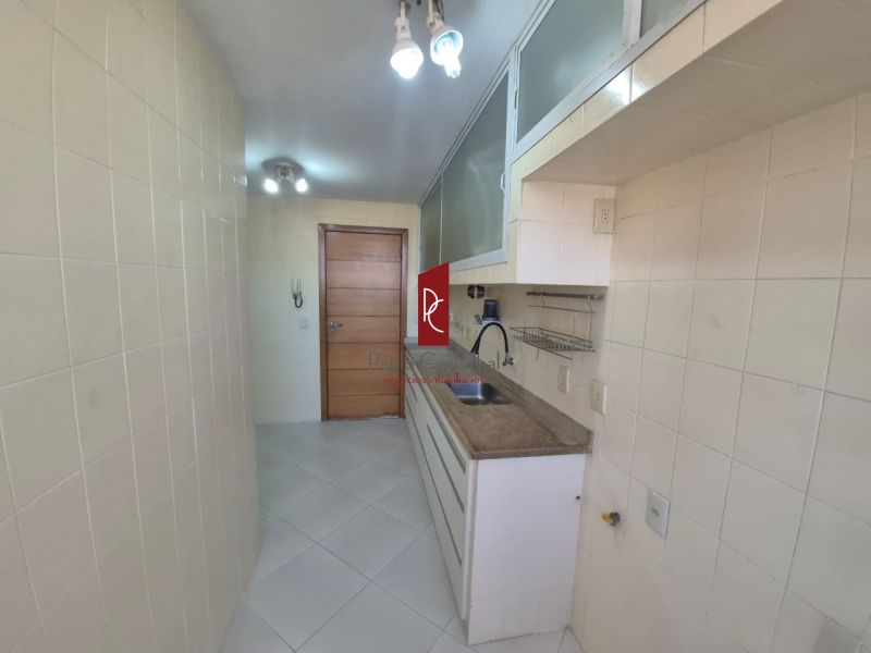 ÃTIMA COBERTURA ALUGANDO 3 Qtos, 140mÂ² + DEP completa - Vila da Penha