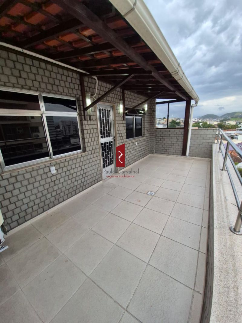 ÓTIMA COBERTURA ALUGANDO 3 Qtos, 140m² + DEP completa - Vila da Penha