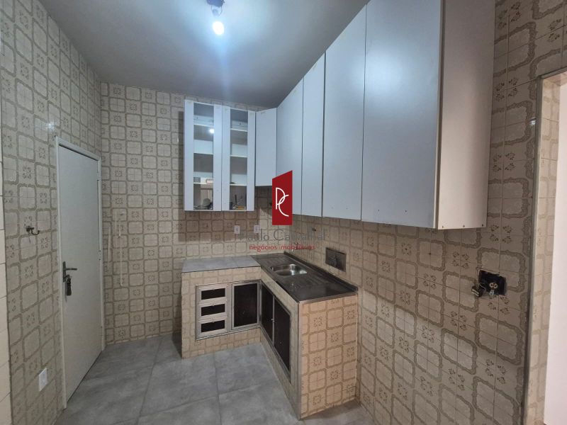 ALUGO Maravilhoso apartamento de 2Qrtos, 60m2 + VAGA - Vila da Penha  