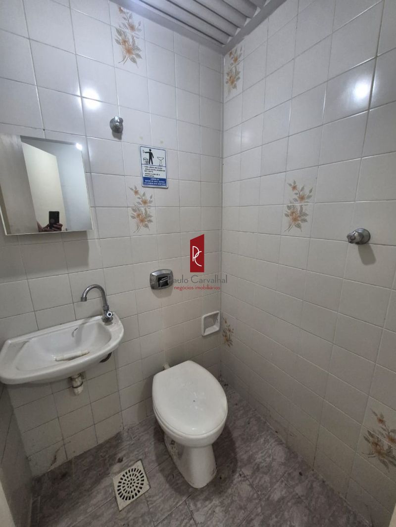 ALUGO SALA com BOM ESPAÇO localizado na Penha  Circular