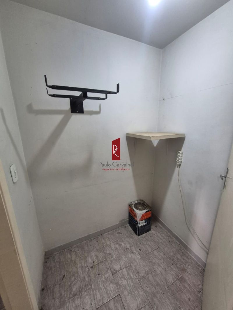 ALUGO SALA com BOM ESPAÇO localizado na Penha  Circular