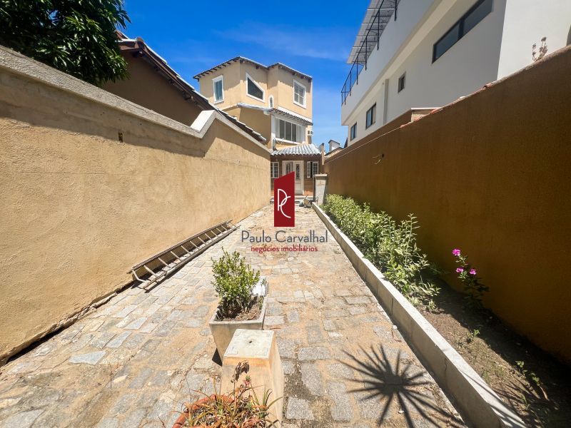 ALUGO MARAVILHOSA CASA DE 3Qtos + 1100m2