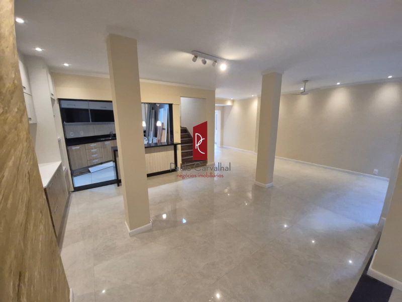 ALUGO MARAVILHOSA CASA DE 3Qtos + 1100m2