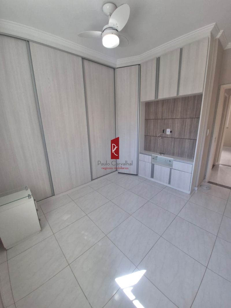 ALUGO MARAVILHOSO Apartamento de 2Qtos, varanda + 50m2 - IrajÃ¡