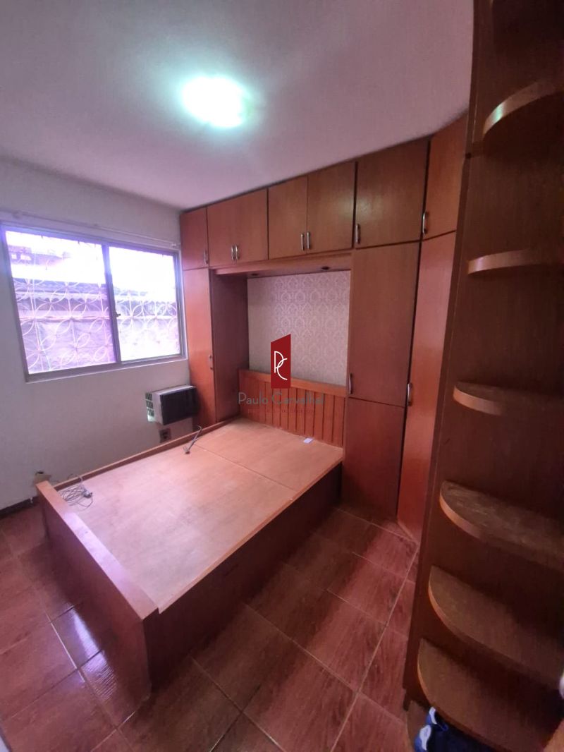 Excelente oportunidade em Vaz Lobo Com 2 Quartos. 