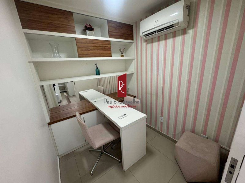 Sala comercial montada para clinica