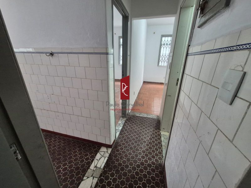 Apartamento de Frente para a Rua na Vila da Penha 