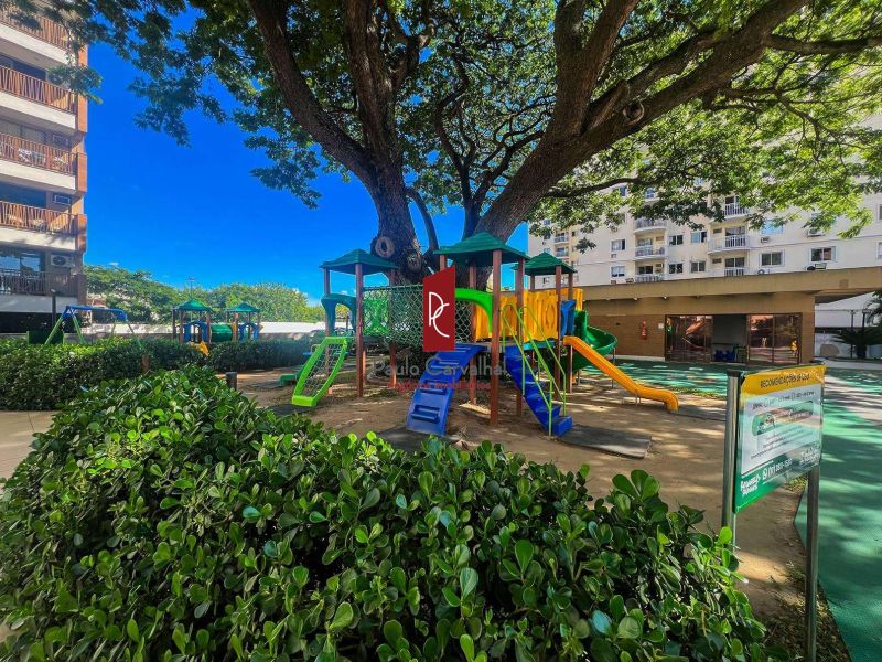 Venha morar em um dos melhores condomÃ­nios da Vila da Penha, com infraestrutura completa!