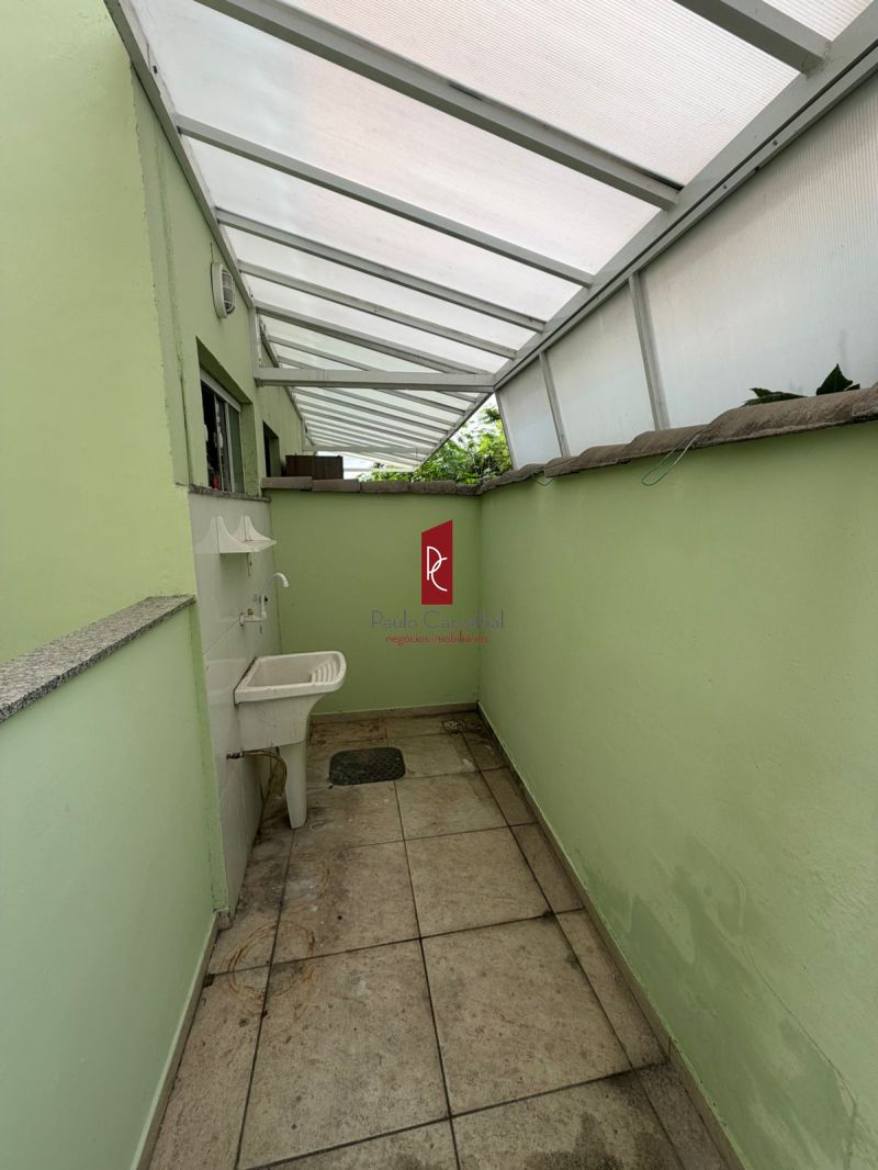 EXCELENTE CASA ALUGANDO, 3 Quartos, 80m2 +  VAGA 