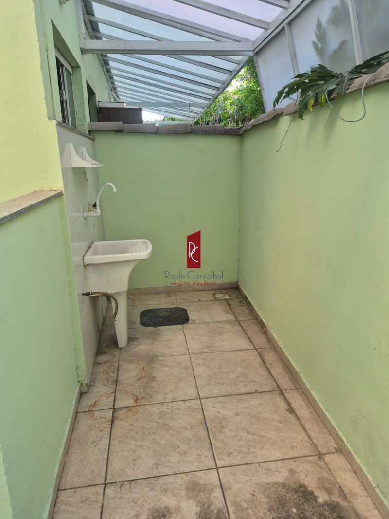 EXCELENTE CASA ALUGANDO, 3 Quartos, 80m2 +  VAGA 