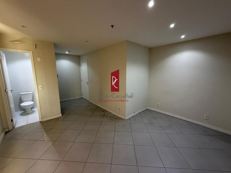 SALA AMPLA COM AR CONDICIONADO PUNTO OFFICES