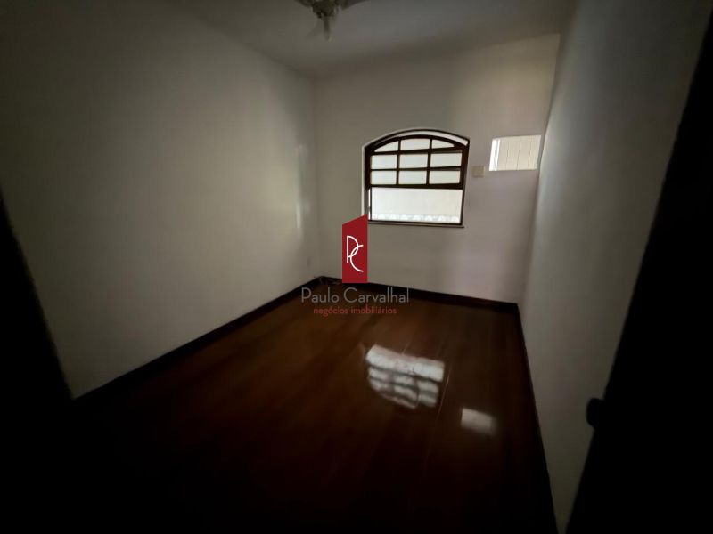 CASA ESPAÃOSA PARA LOCAÃÃO  VILA DA PENHA 