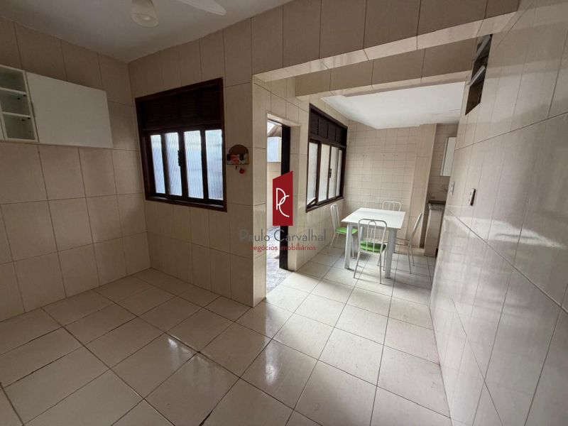 CASA ESPAÃOSA PARA LOCAÃÃO  VILA DA PENHA 