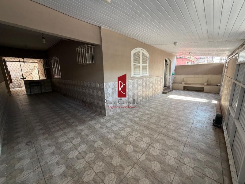 CASA ESPAÃOSA PARA LOCAÃÃO  VILA DA PENHA 