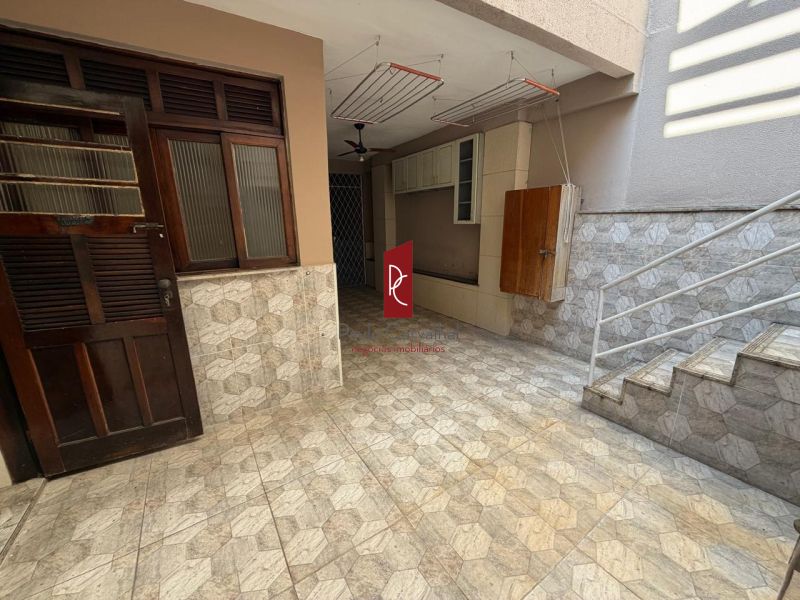 CASA ESPAÃOSA PARA LOCAÃÃO  VILA DA PENHA 