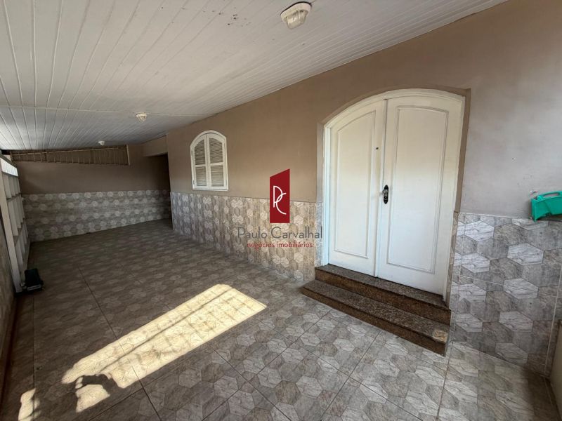 CASA ESPAÃOSA PARA LOCAÃÃO  VILA DA PENHA 